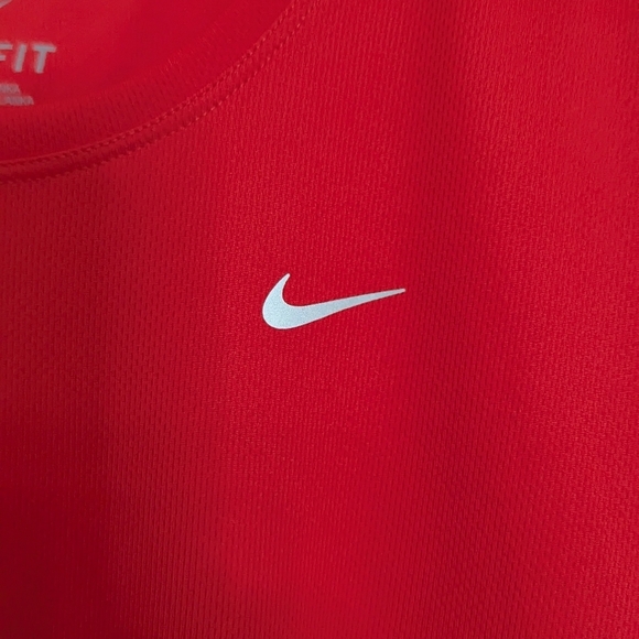 Nike Shirt Women Medium Red Running Short Sleeve - Picture 5 of 9